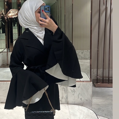 فستان جديد احر واسود