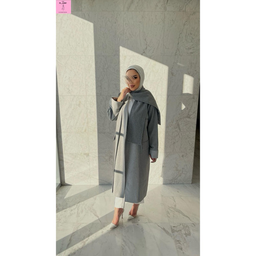 جاكيت طويل مع سكارف (معطف)