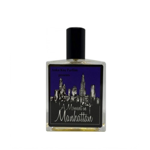 A Moment In Manhattan - Unisex - Eau de parfum - 50ml Top notes :Musk -Bitter OrangeMiddle notes :Blueberry - Saffron - Ambergris - Vanilla - Musk - Lavender -Sea Notes



Base notes :Benzoin -Sandalwood - Woody Notes - Castoreum - Cypress - Labdanum -Cinnamon