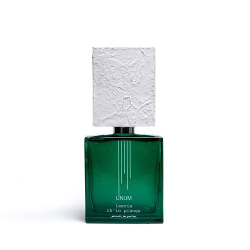 LASCIA CH'IO PIANGA - UNISEX - EXTRAIT DE PARFUM 100ML  Top notes are Gardenia, Jasmine, Ylang-Ylang, Lilac and iris middle notes are Tuberose and Carnation base notes are Musk and Tolu Balsam.