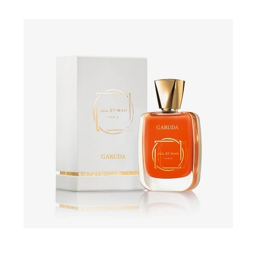 GARUDA - UNISEX - EXTRAIT DE PARFFUM 50ML Top notes are Cumin, Pink Pepper, Orange and Bergamot  middle notes are Agarwood (Oud), Rum and Saffron base notes are Patchouli, Amber, Vanilla, Woody Notes, Cedar, Cashmeran, Vetiver and Musk.