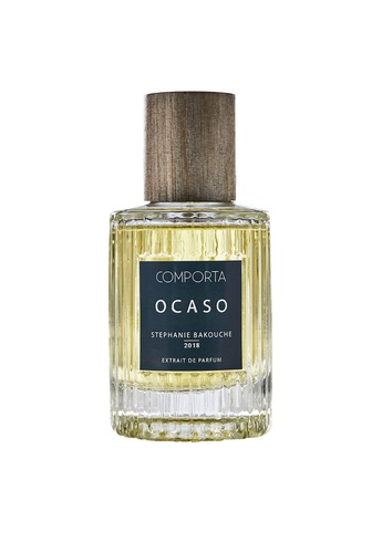 0CASO - Top Notes
Calabrian bergamot
Petitgrain Paraguay
Pink Pepper
CassisMiddle Notes
Egyptian Jasmine
Tiare Flower
Indian Tuberose
Madagascar Ylang-Ylang
CorianderBase Notes
Hay
Siam Benzoin
Honey
Woody Notes