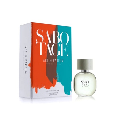 SABOTAGE - Top Notes  Pink Grapefruit  Bitter Orange  Mandarin Orange  Mint Middle Notes  Tuberose  Petitgrain  Basil  Rhubarb  Wormwood Base Notes  White Musk  Cedar  Patchouli  Moss