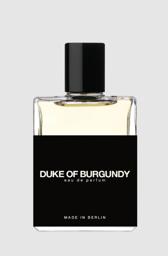 Duke of Burgundy - Top Notes  Davana  Peach  Angelica  Green Notes  Freesia Middle Notes  Skin  Wheat  Leather  Osmanthus  Jasmine Base Notes  Musk  Varnish Accord  Animal notes  Sandalwood  Amber  Heliotrope  Cedar