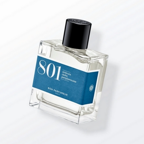 801 sea spray, cedar, grapefruit - Unisex - Eau de Parfum 100ml  Top notes are Ivy, Grapefruit, Citron and Italian Mandarin middle notes are Sea Notes, Rosemary, Nutmeg and Pink Pepper base notes are Cypress, White Musk and Cedar.