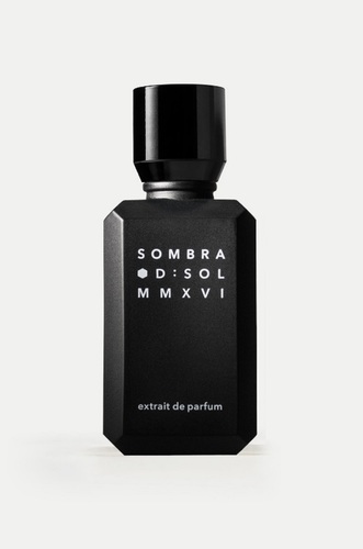 SOMBRA - Top Notes  Clementine  Tangerine  Pink Pepper  Pepper  Yuzu Middle Notes  Saffron  Nutmeg  Turkish Rose  Geranium Base Notes  Leather  Tolu Balsam  Oud  Vetiver