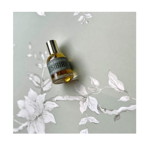 SAGE SIBIRICA 3OML - Italian Bergamot, Cypress, Black Spruce, Croatian Sage, Clary Sage, Siberian Cedar Resin, Siberian Fir Needle, Ambrette seed, Labdanum and Oakmoss. Pinus Sibirica (Ringing Cedars) yields an utterly beautiful resin, and is the absolute star in this composition