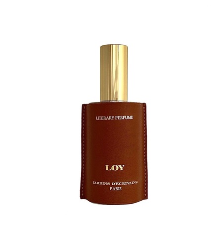 LOY - Top notes: vetyver, jasmine Middle notes: rose, saffron Base notes: Gurjum, sandalwood