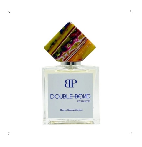 Double Bond - 50ml in 35% Extrait de Parfum Top notes: orange and lemon zest, apple  Heart Notes: coconut, bitter cocoa, tuberose, spearmint, vanilla, acacia, ylang  Base Notes: tonka bean, myrrh, cedarwood, amber, peru balsam