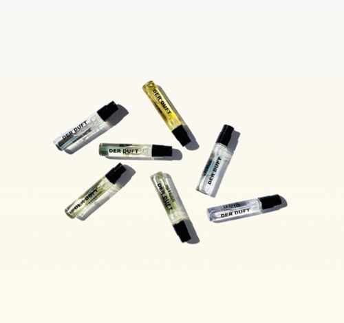 discovery Set - Included in the set are ACT, CANVAS, CINEMATIC, IN FLAGRANTI, MATCH, MONOPTEROS, PRIDE, and PRIVILEGE — 2ml of each. Discover the art of fragrance and the beauty of choice with DER DUFT.