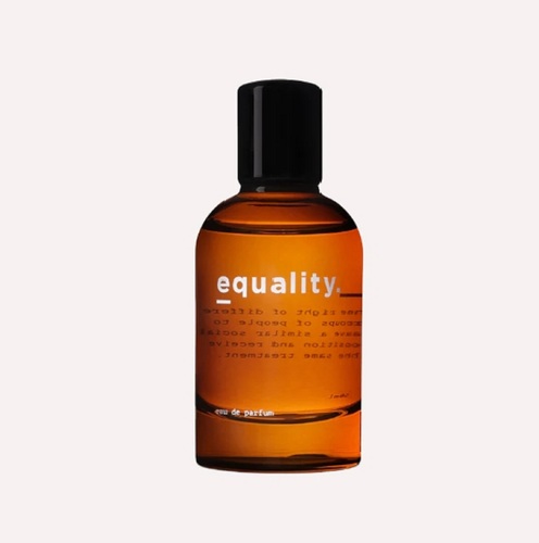 EQUALITY - Top: Cardamom, Carrot, Elemi, Olibanum
Heart: Jasmine, Lily Of the Valley, Orris, Violet
Base: Dry Amber, Musk, Nagarmotha, Sandalwood, Vanilla