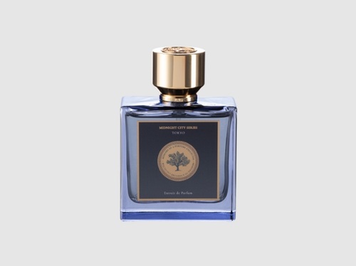 Tokyo - 75 ml  Top notes are Calabrian bergamot, Geranium and Ambrette; middle notes are Orris, Bulgarian Rose, Tonka Bean and Mimosa; base notes are Hinoki Wood, Sandalwood, Vanilla and Oud.