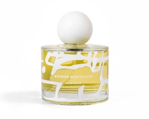 Avenue Montaigne - Top notes – Bergamot, Saffron & Jasmine
Middle notes– Amberwood, Ambergris, Moroccan Jasmine, Rose & Birch
Base notes – Fir-resin, Cedar, Vanilla & Musk