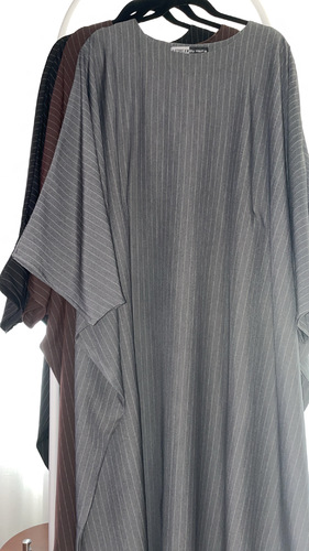 Dress - فستان كريب مع حزام داخلي جميل جداً باللبس الطول التقريبي 50 انش