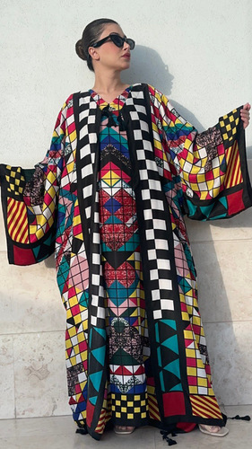 Set - Square Shawl with Cardigan
Length for both pieces is approximately 54 inches
Fabric is a cotton polyester blend
Free size…