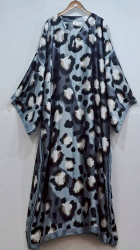 H Store Kw - Silk - فستان حرير قصة الجابنيز فري سايز أوفر سايز تلبس لغاية  Xxl الطول التقريبي  54 إنش