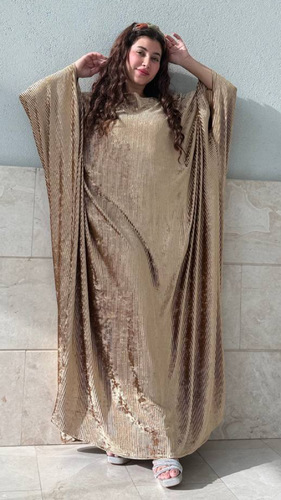 فستان مخمل - فستان&nbsp;مخمل&nbsp;مع&nbsp;حزام&nbsp;داخلي&nbsp;فري&nbsp;سايز&nbsp;اوفر&nbsp;سايز&nbsp;الطول&nbsp;التقريبي&nbsp;60&nbsp;انش&nbsp;ممكن&nbsp;اطول&nbsp;ممكن&nbsp;أقصر