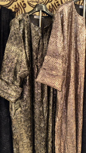 فستان سنيك روز قولد - فستان جلد الحية صيفي لون روز قولد  الطول التقريبي 54 انش