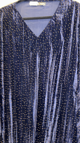 فستان مخمل ستراس - فستان مخمل من داخل حزام  فري سايز اوفر سايز  الطول التقريبي 54-55 انش  ممكن اطول ممكن اقصر