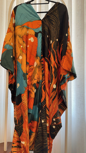 حرير - فستان&nbsp;شلاح&nbsp;حرير&nbsp;سايز&nbsp;فري&nbsp;…يلبس&nbsp;لغاية&nbsp;XXLمن&nbsp;الأمام&nbsp;أقصر&nbsp;من&nbsp;الأجناب&nbsp;تقريباً&nbsp;الطول&nbsp;52&nbsp;إنش