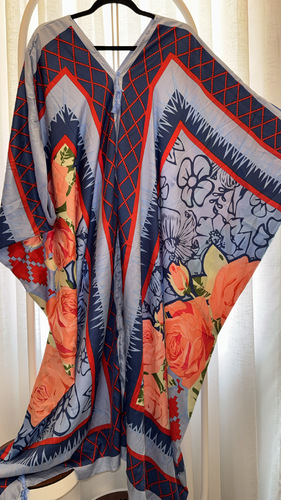 حرير - فستان&nbsp;شلاح&nbsp;حرير&nbsp;سايز&nbsp;فري&nbsp;…يلبس&nbsp;لغاية&nbsp;XXLمن&nbsp;الأمام&nbsp;أقصر&nbsp;من&nbsp;الأجناب&nbsp;تقريباً&nbsp;الطول&nbsp;52&nbsp;إنش