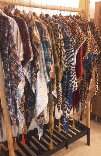Scarfs