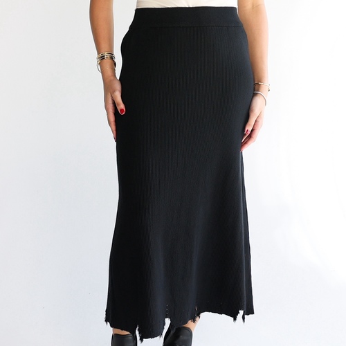 Knitted Ripped Skirt Black