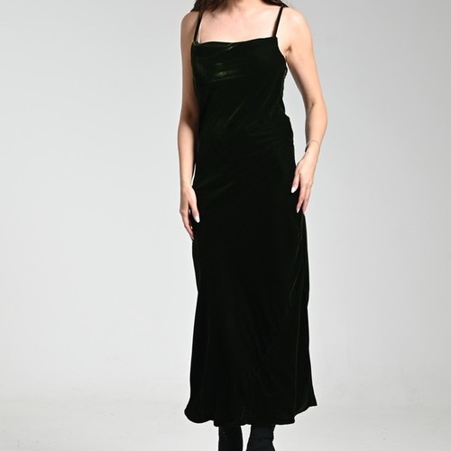 Black velvet Dress ( Free size )