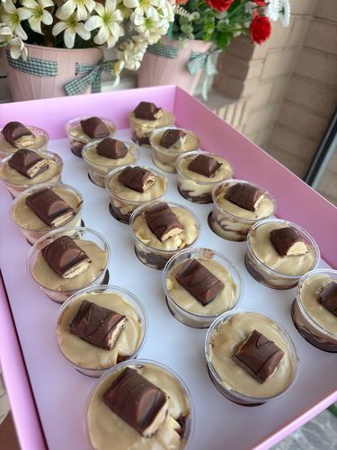 18pcs Kinder MIni Triffles