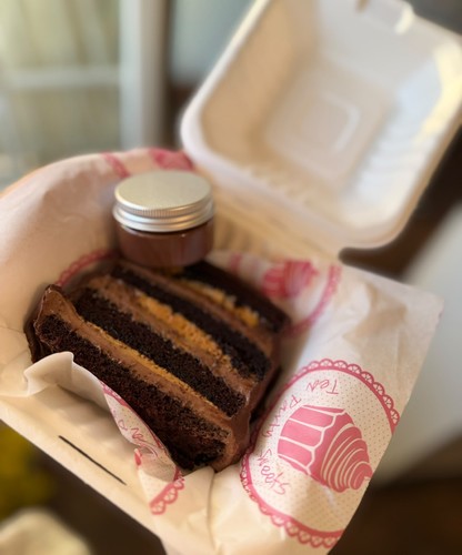 London Cake Slice