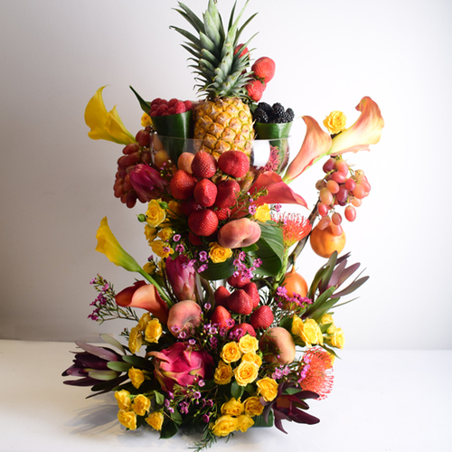 Vase Fruits II - Long glass vase with flowers and mixed fruits with pineapple carving (customized writing).