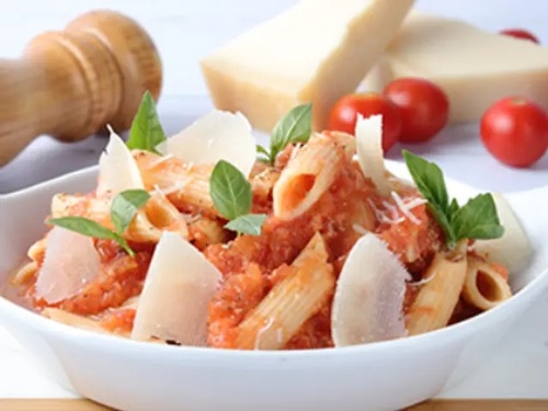 Penne Arrabbiata - Al dente
  penne in a spicy tomato sauce, for those who like it hot.