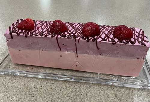 Cassata Ice Cream -Strawberry And Blackberry - Cassata Ice cream ( 2 Layers) - Italian Frozen Desserts Flavor: Strawberry and Blackberry
