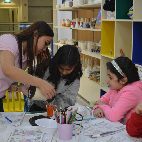 Summer club 2 Weeks - The club program includes several activities, including: - Making slime and squishy - Décopatch - Ceramic and plaster coloring - Making soap - No-Sew pillow making - Painting and coloring on canvas And many other arts and crafts activities