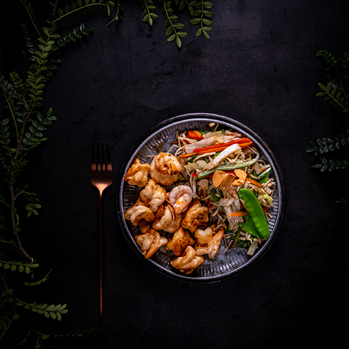 تيبانياكي روبيان - تيبانياكي روبيان - الروبيان المشوي يقدم مع مزيج من الحضراوات