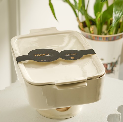 جراند نودلز - نودلز ياكي بالخضار&nbsp; مكرونة ياكي مع الفلفل الحلو الملون، والملفوف، والجزر، وبراعم الفاصوليا في صلصة خفيفة. مثالي للمشاركة. مناسب لخدمة ٥ إلى ٧ أشخاص.