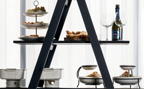 زواره بكج - هذه القائمة المصممة بعناية لتعزيز مناسبتكم بالأناقة والتميز . تشمل:
- 2 سلطة:&nbsp; - السلطة الأولى: سلطة الكراب المقرمشة - مزيج لذيذ من الكراب المقرمش،الخضروات الطازجة، وصلصة وسابي.&nbsp; -السلطة الثانية: سلطة المأكولات البحرية طازجة مع خضروات مقرمشة وصلصة منعشة.-اختيار من الأرز الساخن أو النودلز كا مرافق مريح لوجبتكم.- تيبانياكي مع الروبيان أو اللحم: &nbsp;معد بمهارة مع خضروات سوتيه &nbsp;لتقديم مزيج متناغم من النكهات.- ماكي (96 قطعة): تشكيلة رائعة من أفضل أنواع الماكي، مع تقديم أنيق وجذاب.
تتضمن هذه القائمة للتجمعات 2 سلطة، اختياركم من الأرز الساخن أو النودلز، تيبانياكي مع الروبيان أو اللحم، و ماكي بـ96 قطعة.
مثالية للتجمعات مع الأصدقاء والعائلة، تضمن قائمتنا تجربة طعام استثنائية، مع الجمع بين الأناقة والتميز الفني.