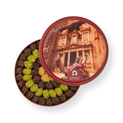 Large oriental bab mix pitfour - With fragile pieces flavored with milk and chocolate, sprinkled with green pistachios, roasted almonds and cashews
Nutritional information: Total...