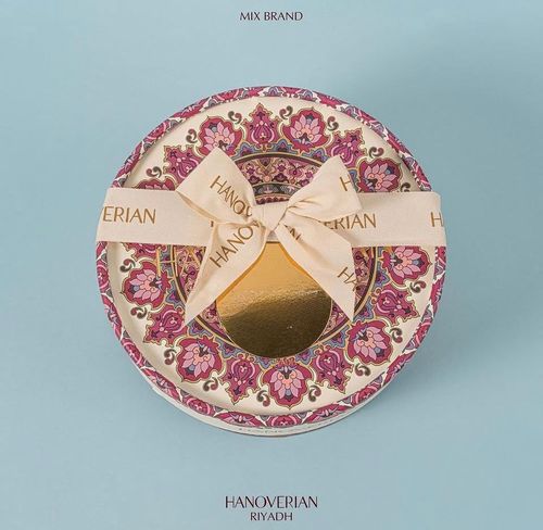 Chocolate Brand - A luxurious box contains 42 pieces of mix chocolate : berries - caramel - pistachio - hazelnut