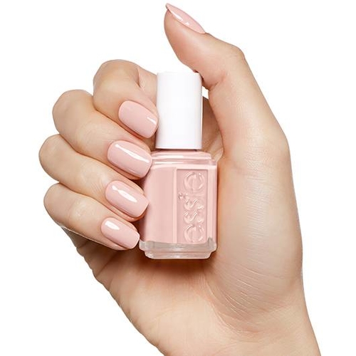 Nailed KW - Essie spin the bottle