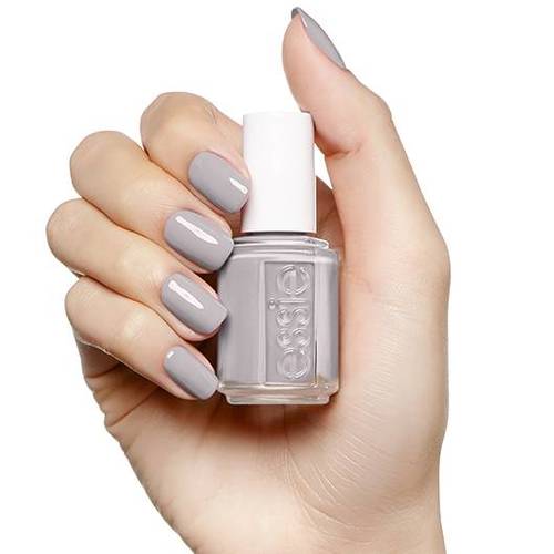 Nailed KW - essie without a stitch