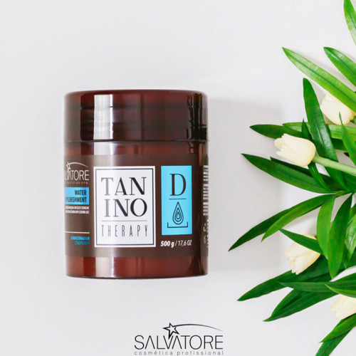 Nailed KW - WATER REPLENISHMENT D MASK - TANINO THERAPY 500ml - Treatment for dry and extremely malnourished hair. It repays the nutrition lost through chemical and physical processes; ideal for recovering shine, softness and dryness of dry hair. Can be used on natural hair, for brightness enhancement and deep nutrition.