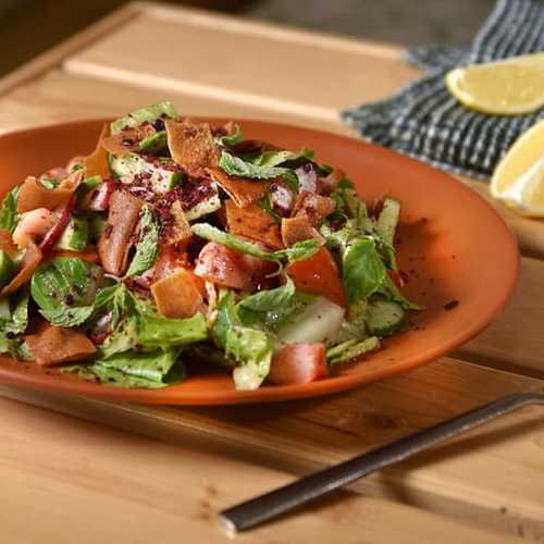 Mansfji - Fattoush Salad