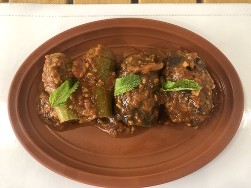 Mahashi Eggplant And Zucchini - 2 pieces. Eggplant and 2 pieces. Zucchini with rice and minced meat / choice of zucchini or eggplant
