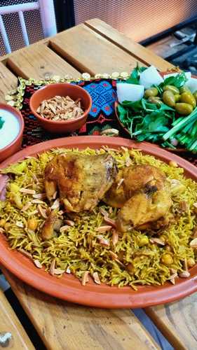 Qidreh chicken - qihreh chicken w/ yogurt cucumber