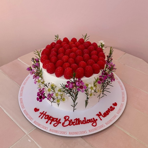 Raspberry Wax Flower - The flowers are not edible