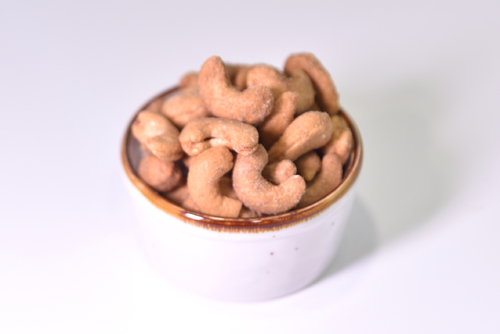 Jumbo cashews with salt and vinegar