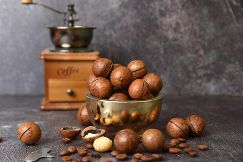 Macadamia with a coffee flavor