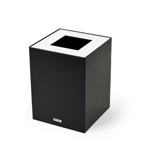 BEVEL - Waste Bin -  Black & Off-White Wood Lid - Delivery within 15 days 
 Metal waste bin (Black) with wooden lid (Off-White) Dimensions 21 x 21 x 28 (cm)