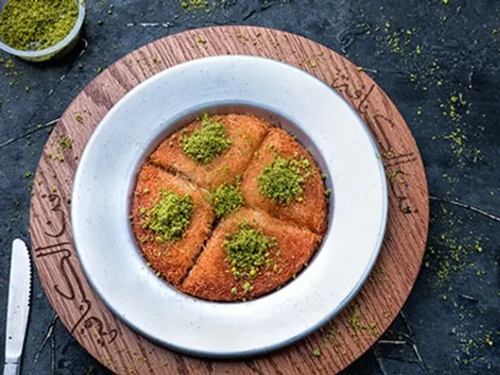 Fan Al Kunafa - Turkish Kunafa Bain Nareen Cheese